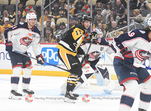 NHL: Columbus Blue Jackets at Pittsburgh Penguins