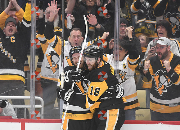 NHL: Columbus Blue Jackets at Pittsburgh Penguins
