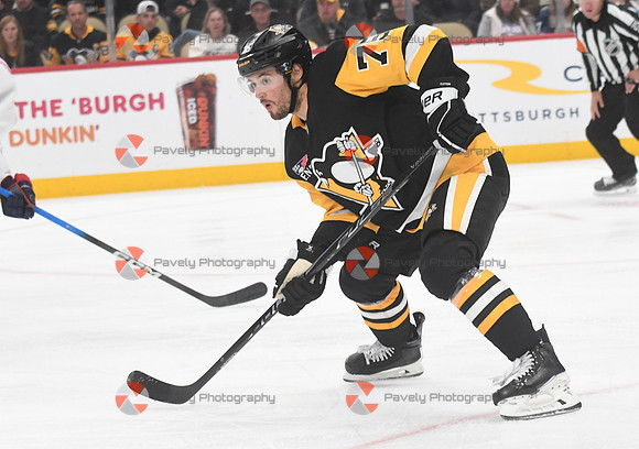 NHL: Columbus Blue Jackets at Pittsburgh Penguins