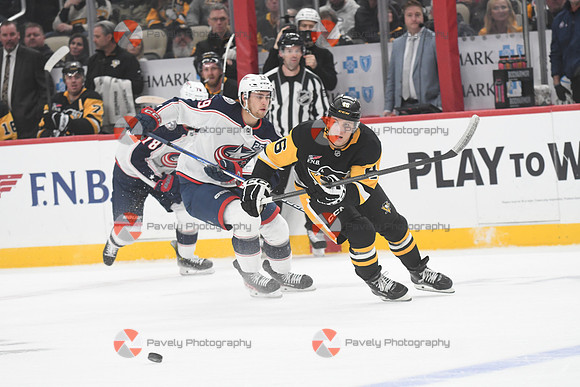 NHL: Columbus Blue Jackets at Pittsburgh Penguins