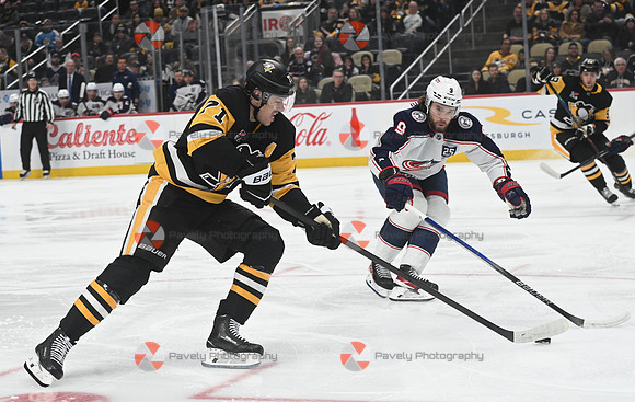 NHL: Columbus Blue Jackets at Pittsburgh Penguins