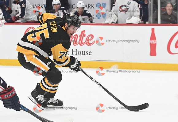 NHL: Columbus Blue Jackets at Pittsburgh Penguins