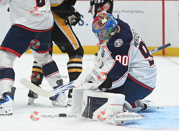 NHL: Columbus Blue Jackets at Pittsburgh Penguins
