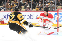 NHL: Calgary Flames at Pittsburgh Penguins