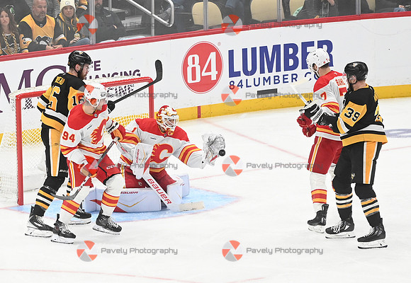 NHL: Calgary Flames at Pittsburgh Penguins