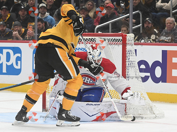 NHL: Montreal Canadiens at Pittsburgh Penguins