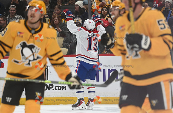 NHL: Montreal Canadiens at Pittsburgh Penguins