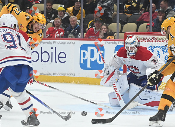 NHL: Montreal Canadiens at Pittsburgh Penguins