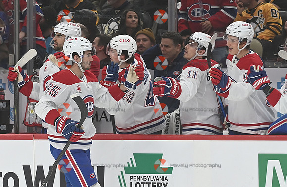 NHL: Montreal Canadiens at Pittsburgh Penguins