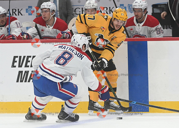 NHL: Montreal Canadiens at Pittsburgh Penguins