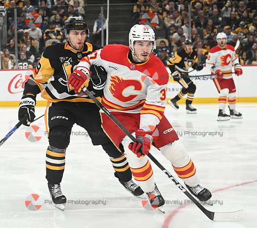 NHL: Calgary Flames at Pittsburgh Penguins
