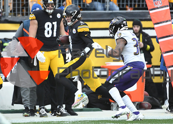 NFL: Baltimore Ravens at Pittsburgh Steelers