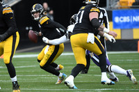 NFL: Baltimore Ravens at Pittsburgh Steelers