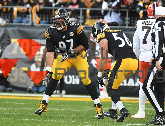 NFL: Cleveland Browns at Pittsburgh Steelers