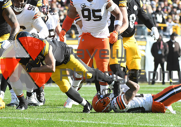 NFL: Cleveland Browns at Pittsburgh Steelers