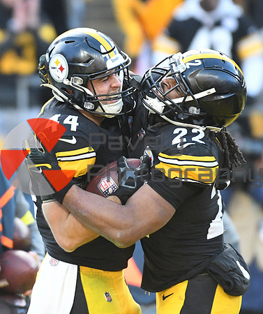 NFL: Cleveland Browns at Pittsburgh Steelers