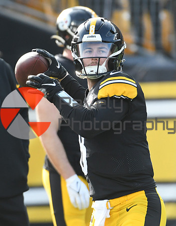 NFL: Cleveland Browns at Pittsburgh Steelers