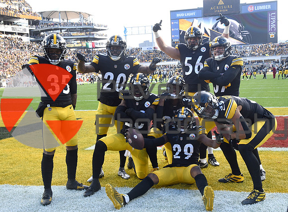 NFL: Cleveland Browns at Pittsburgh Steelers