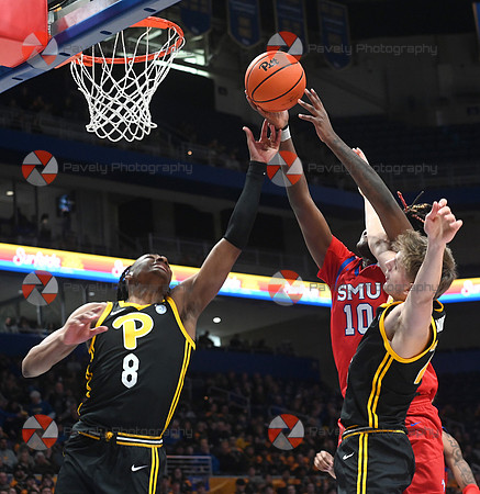 NCAA Basketball: Southern Methodist at Pittsburgh