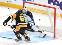 Jets Penguins Hockey