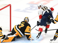 Panthers Penguins Hockey