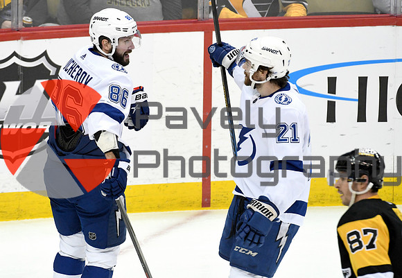Lightning Penguins Hockey