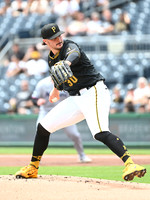 Marlins Pirates Baseball