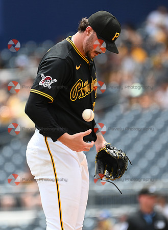 Marlins Pirates Baseball