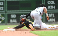 Marlins Pirates Baseball