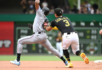 Marlins Pirates Baseball
