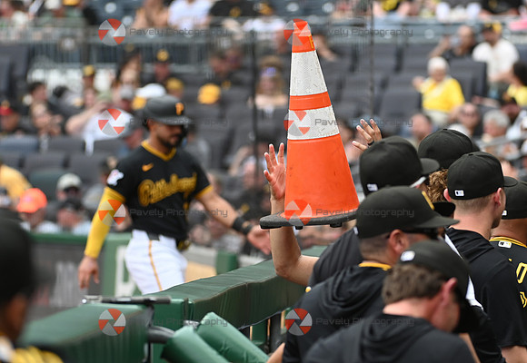 Marlins Pirates Baseball