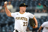 Mariners Pirates Baseball