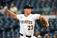 Mariners Pirates Baseball