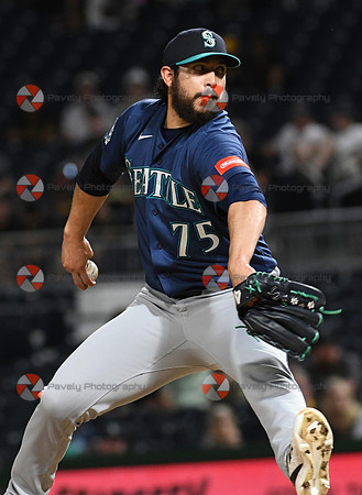 Mariners Pirates Baseball