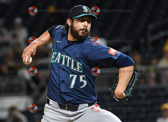 Mariners Pirates Baseball