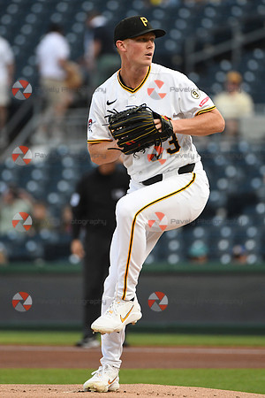 Mariners Pirates Baseball