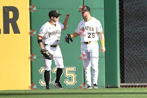 Mariners Pirates Baseball