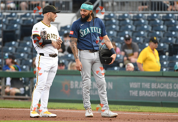Mariners Pirates Baseball
