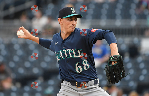 Mariners Pirates Baseball