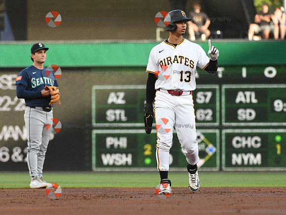 Mariners Pirates Baseball