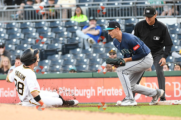 Mariners Pirates Baseball