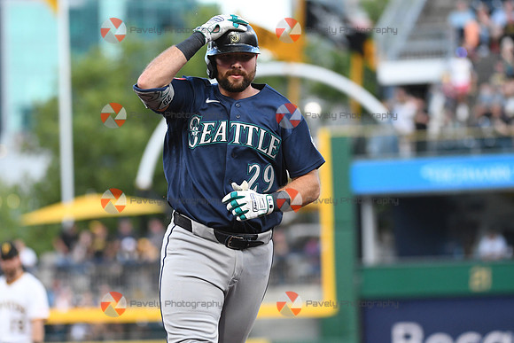 Mariners Pirates Baseball