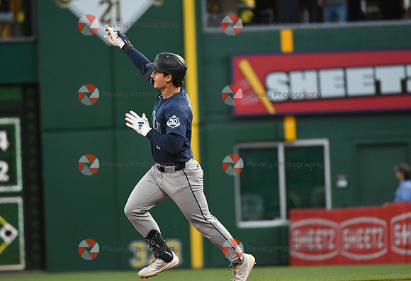 Mariners Pirates Baseball