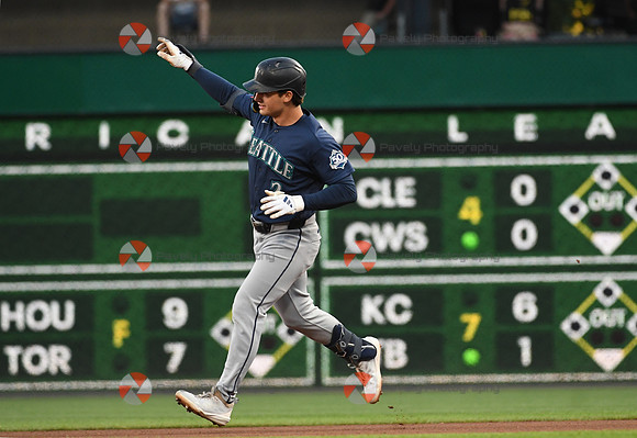 Mariners Pirates Baseball