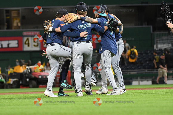 Mariners Pirates Baseball