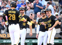 Braves Pirates Baseball