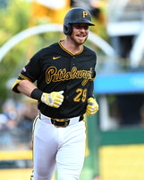 Braves Pirates Baseball