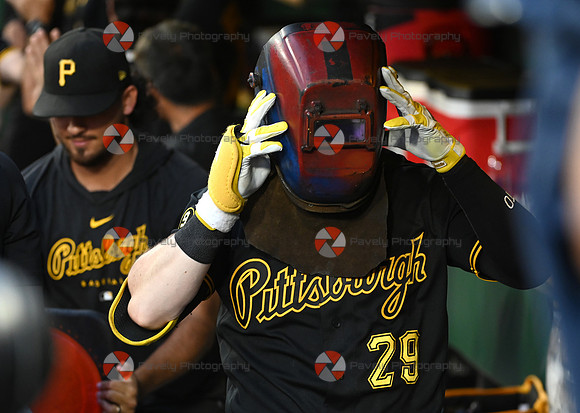 Braves Pirates Baseball