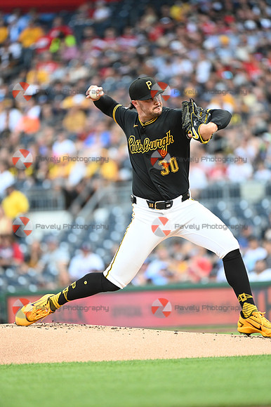 Braves Pirates Baseball