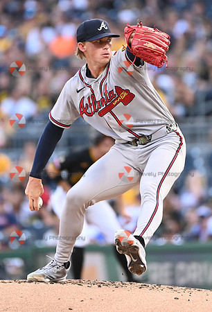 Braves Pirates Baseball